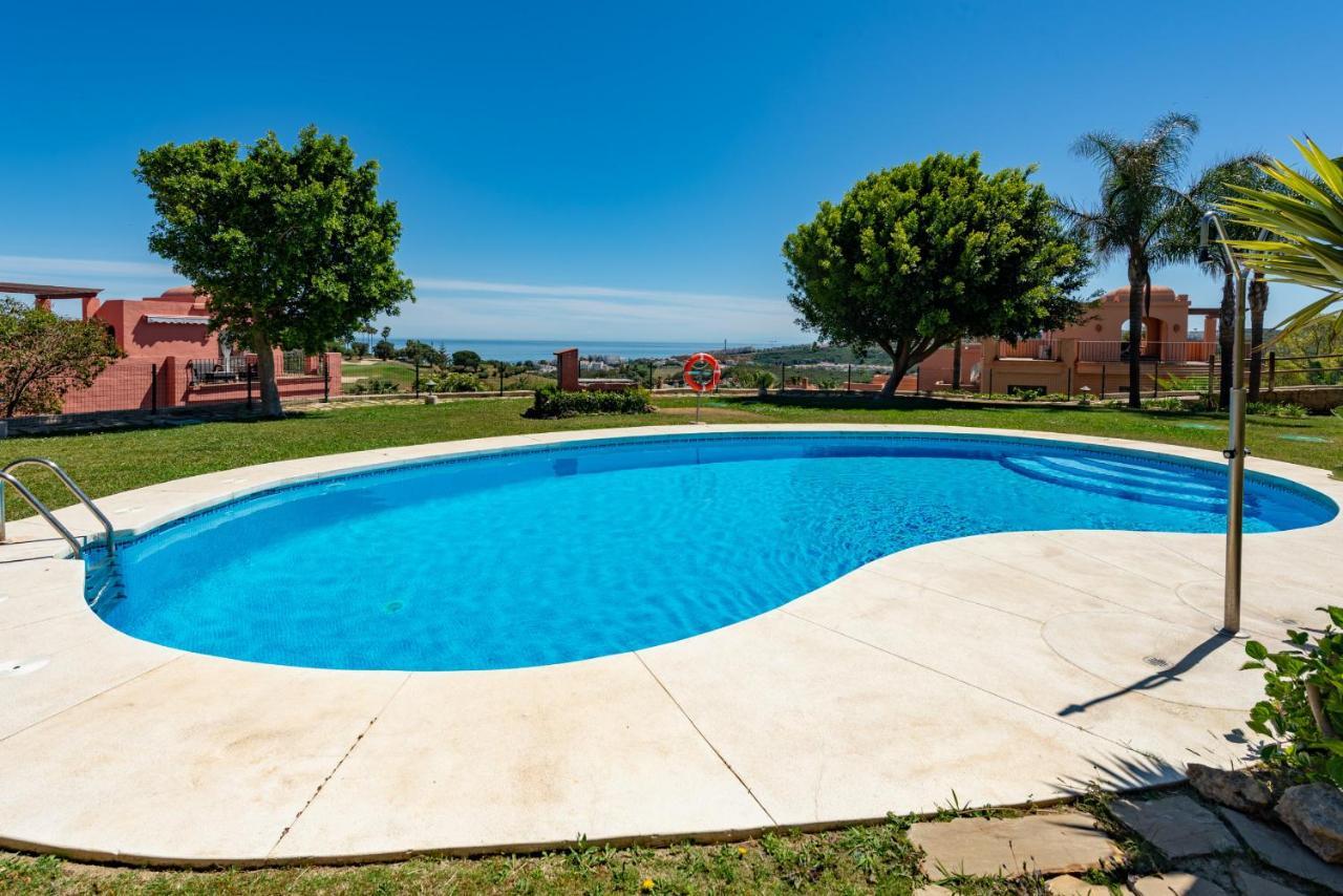 Colinas El Hacho 2320 Sea View Apartment Manilva Luaran gambar